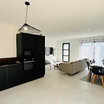 La Tonka, Maison Neuve Proche Ocean サン・ジャン·ド・モン