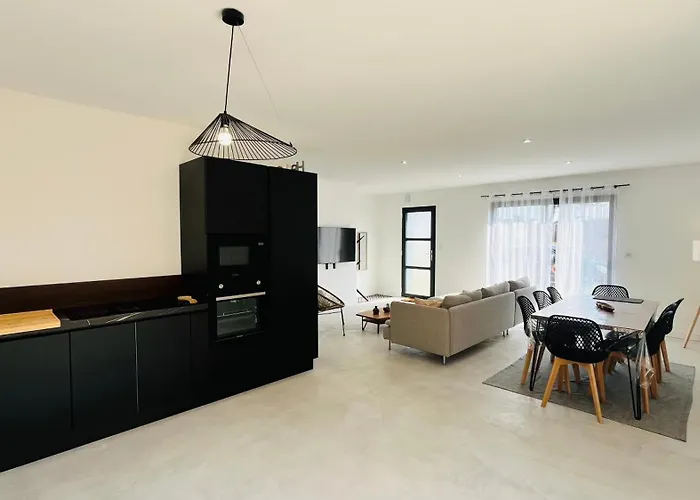 La Tonka, Maison Neuve Proche Ocean サン・ジャン·ド・モン